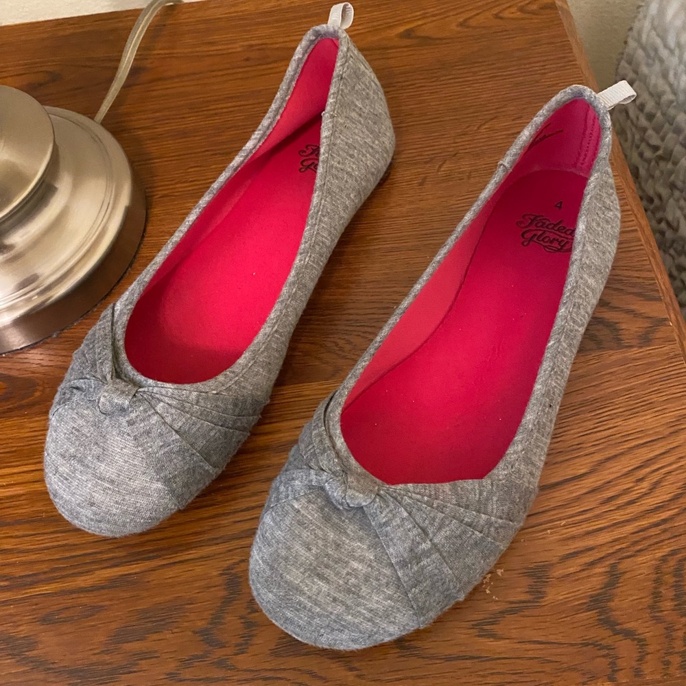 Girls flats